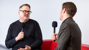 Johan Lindahl, head of digitalisation and AI for Scania Logistics at Scania on the 'red sofa' at ALSC DS Europe 2025.